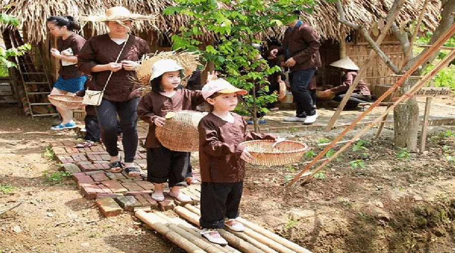 hoat-dongtrair-nghiem-ban-rom